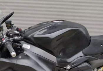 Cubre depósito Ducati Panigale V4 2025