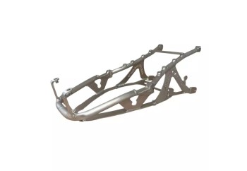 Subchasis trasero aluminio YZF R9 2025 S2