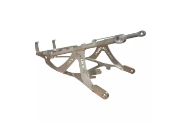 Subchasis trasero aluminio YZF R9 2025 S2