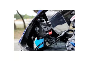 Araña delantera + protector de dashboard Yamaha R9 2025 S2