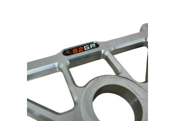 Tija superior horquilla Yamaha R9 2025 S2