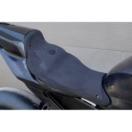 Asiento con escalón Yamaha R9 2025 S2